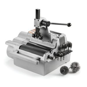 Machine de préparation et de coupe du cuivre 122XL