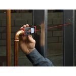 LM 100 action with Metal studs_72dpi
