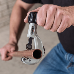 150-L Constant Travel Pipe Cutter, Extended Length (66737)