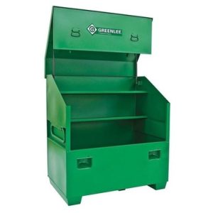TRUNK WITH SLOPED TOP